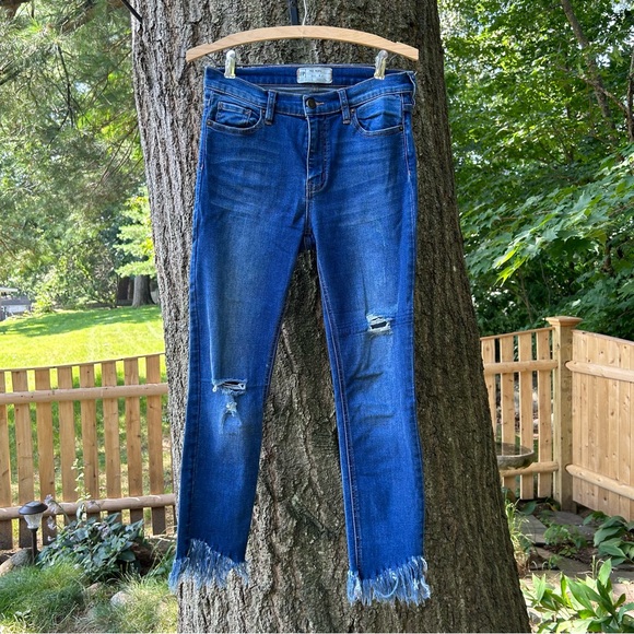 Free People Skinny Frayed Hem Jeans - Picture 3 of 9